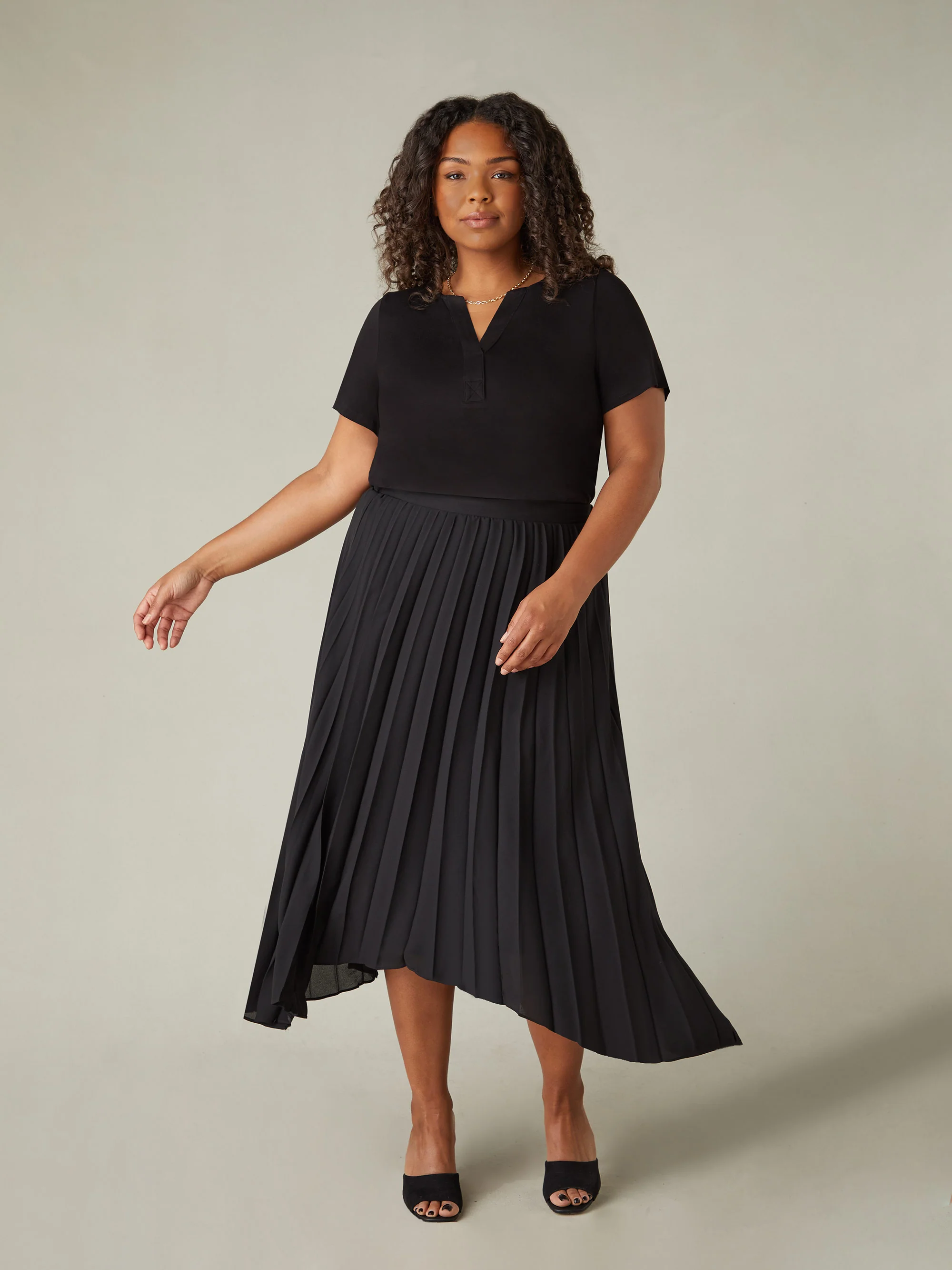 Black Pleated Hanky Hem Skirt