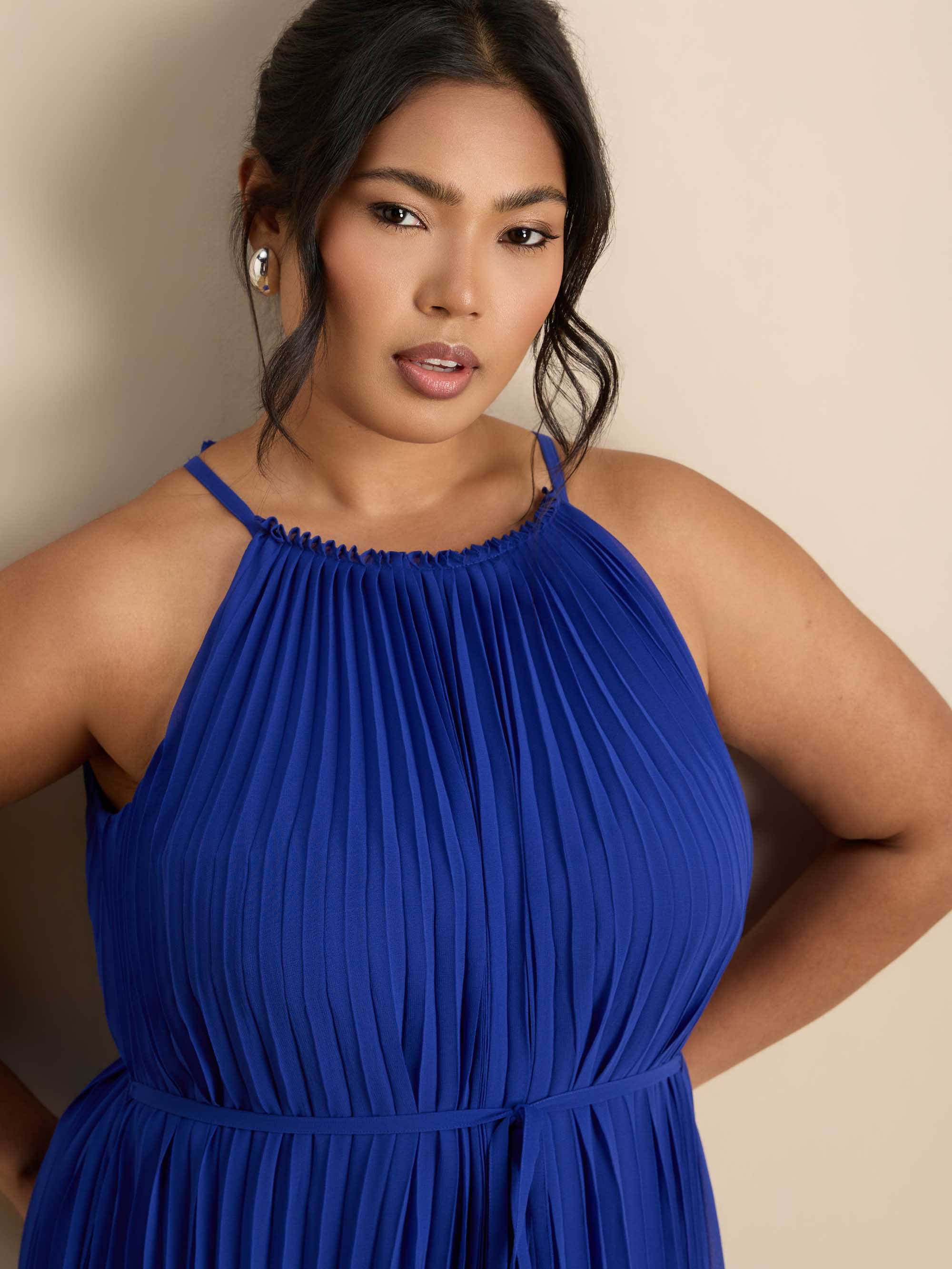 Blue Halter Pleated Maxi Dress - Image 2
