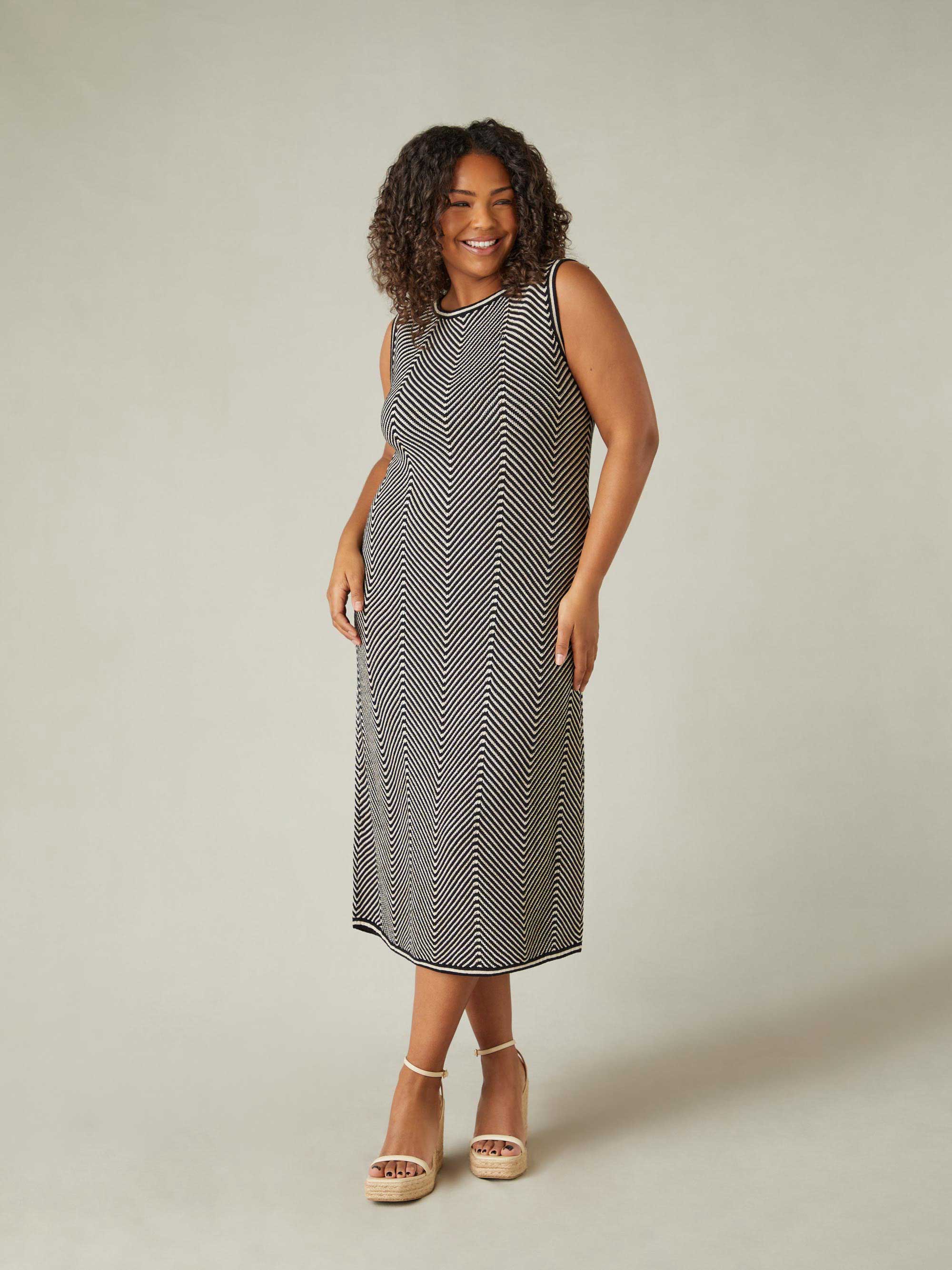 Chevron Knitted Dress - Image 2