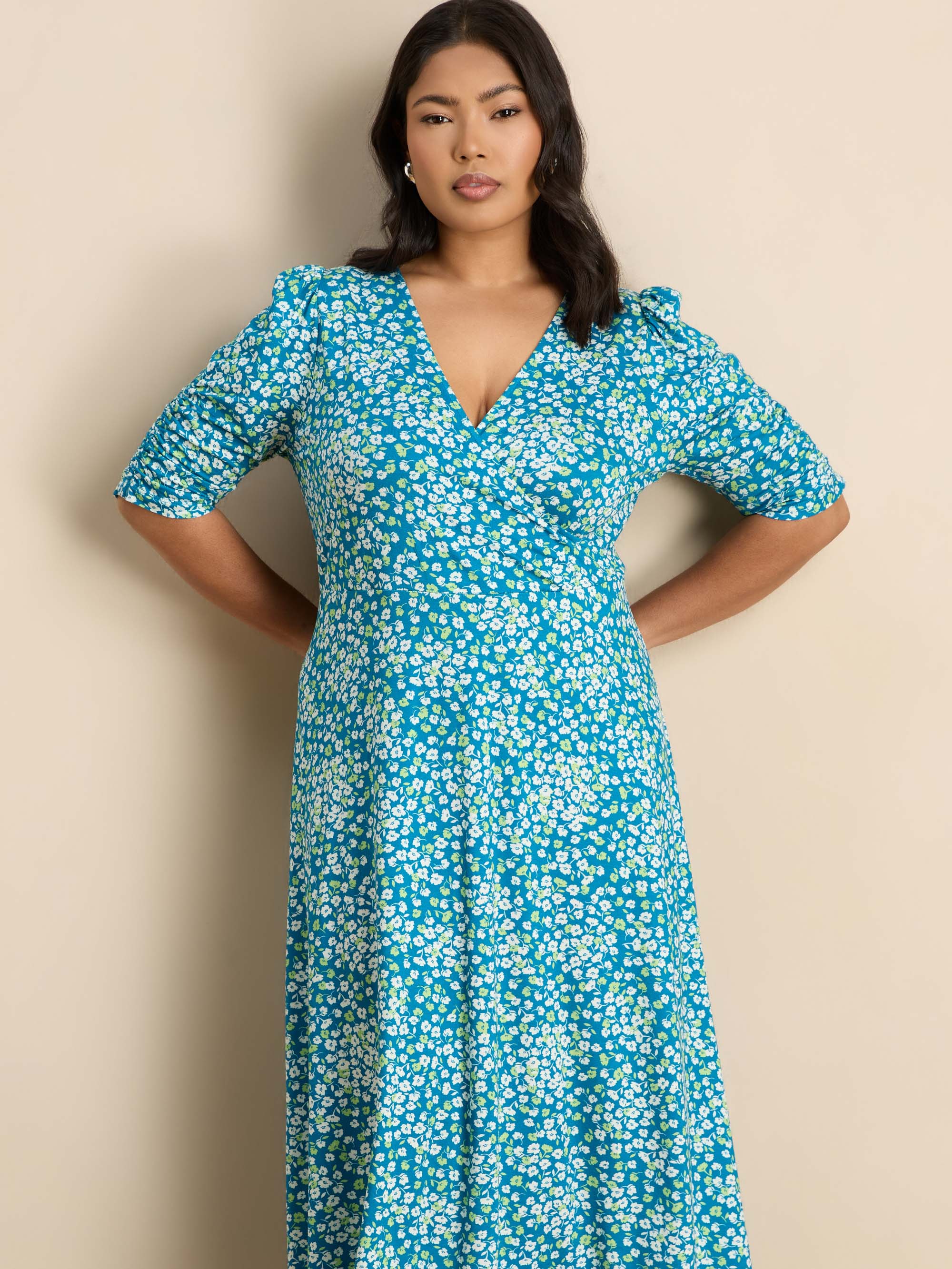 Blue Ditsy Print Jersey Ruched Sleeve Wrap Dress - Image 4