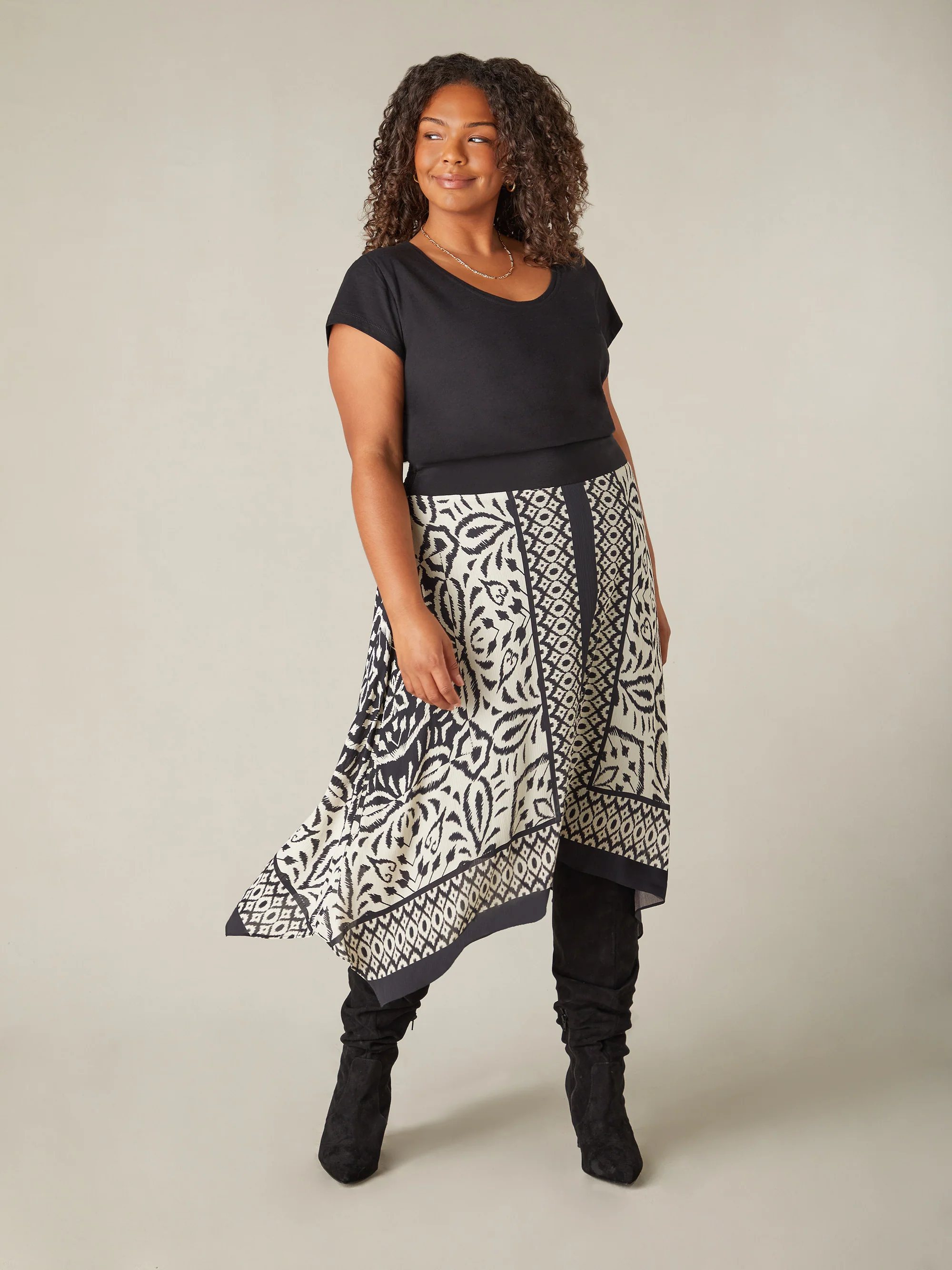 Mono Placement Print Hanky Hem Skirt - Image 9