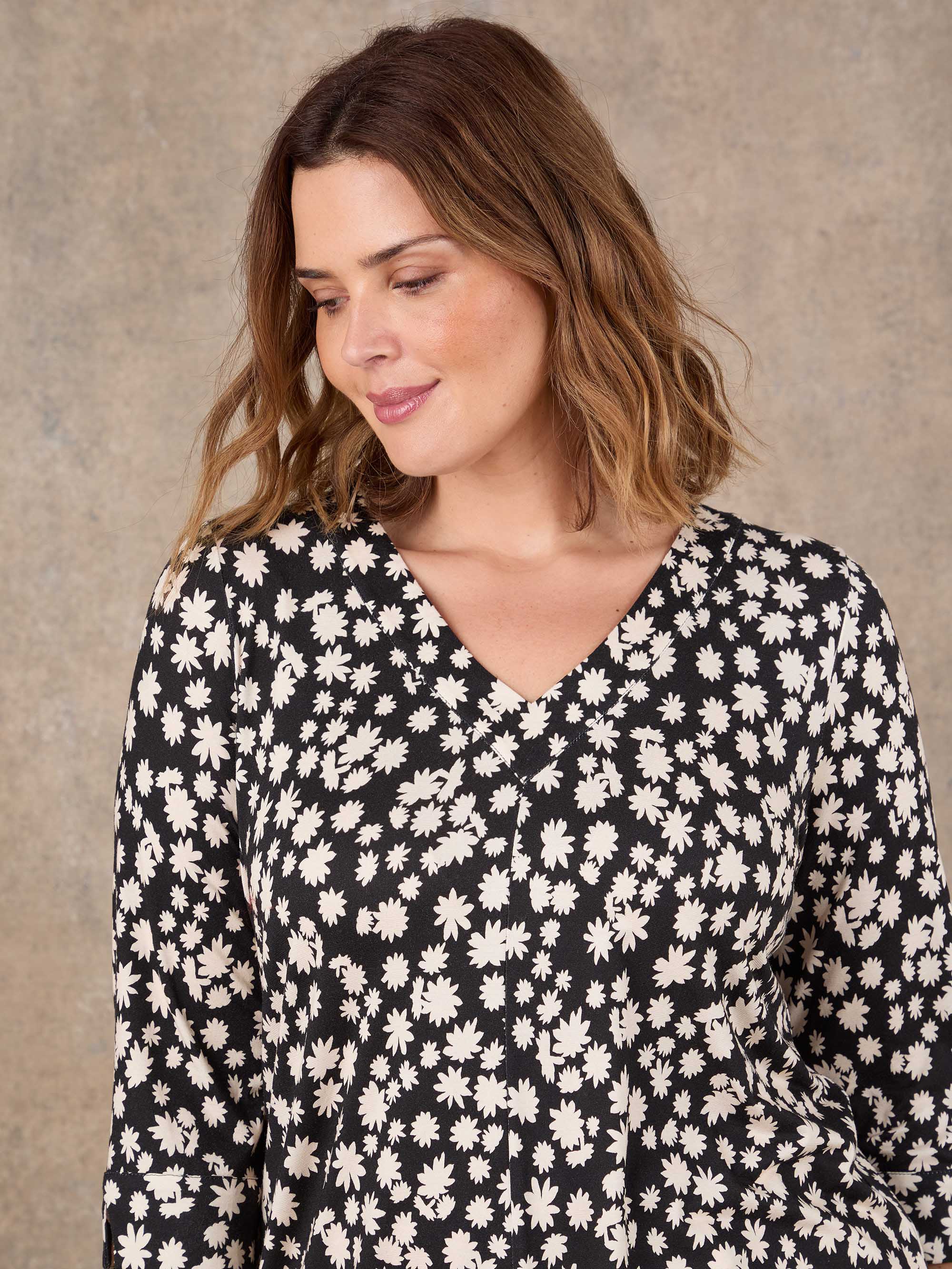 Black Ditsy Print Split Sleeve Tunic - Image 4