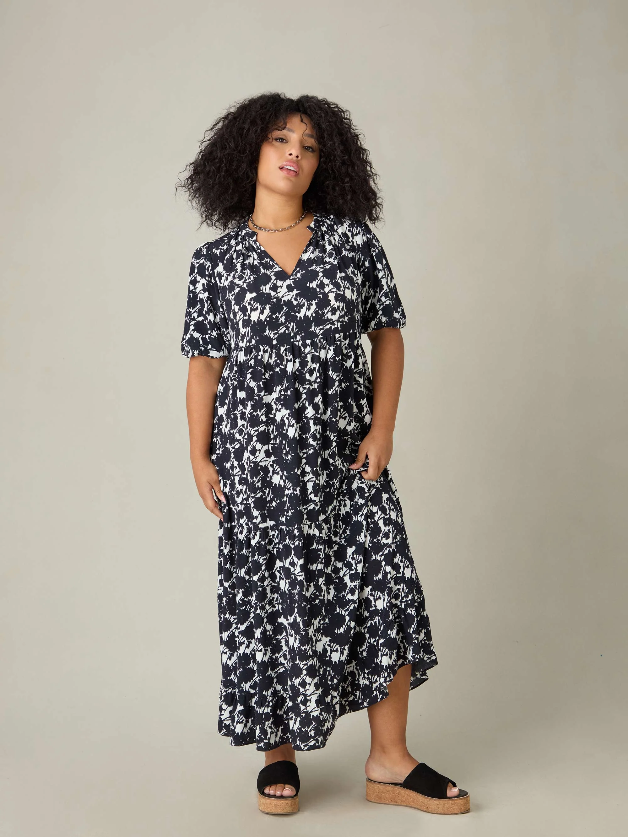 Petite Mono Floral Puff Sleeve Tiered Maxi Dress - Image 2