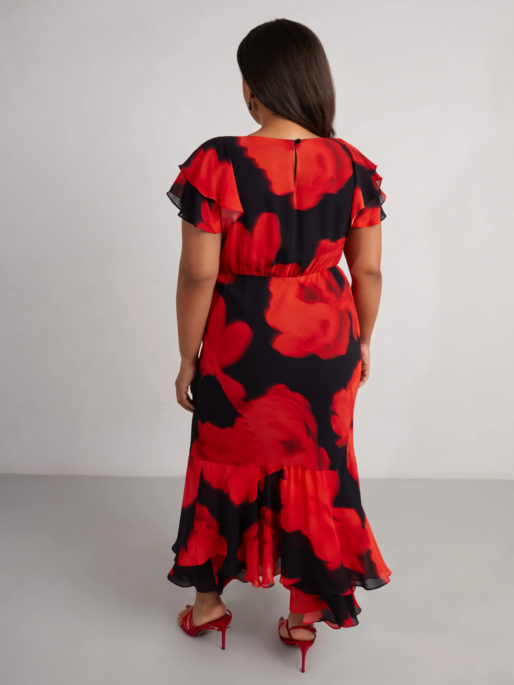 Petite Red Floral Ruffle Shoulder Maxi Dress - Image 9