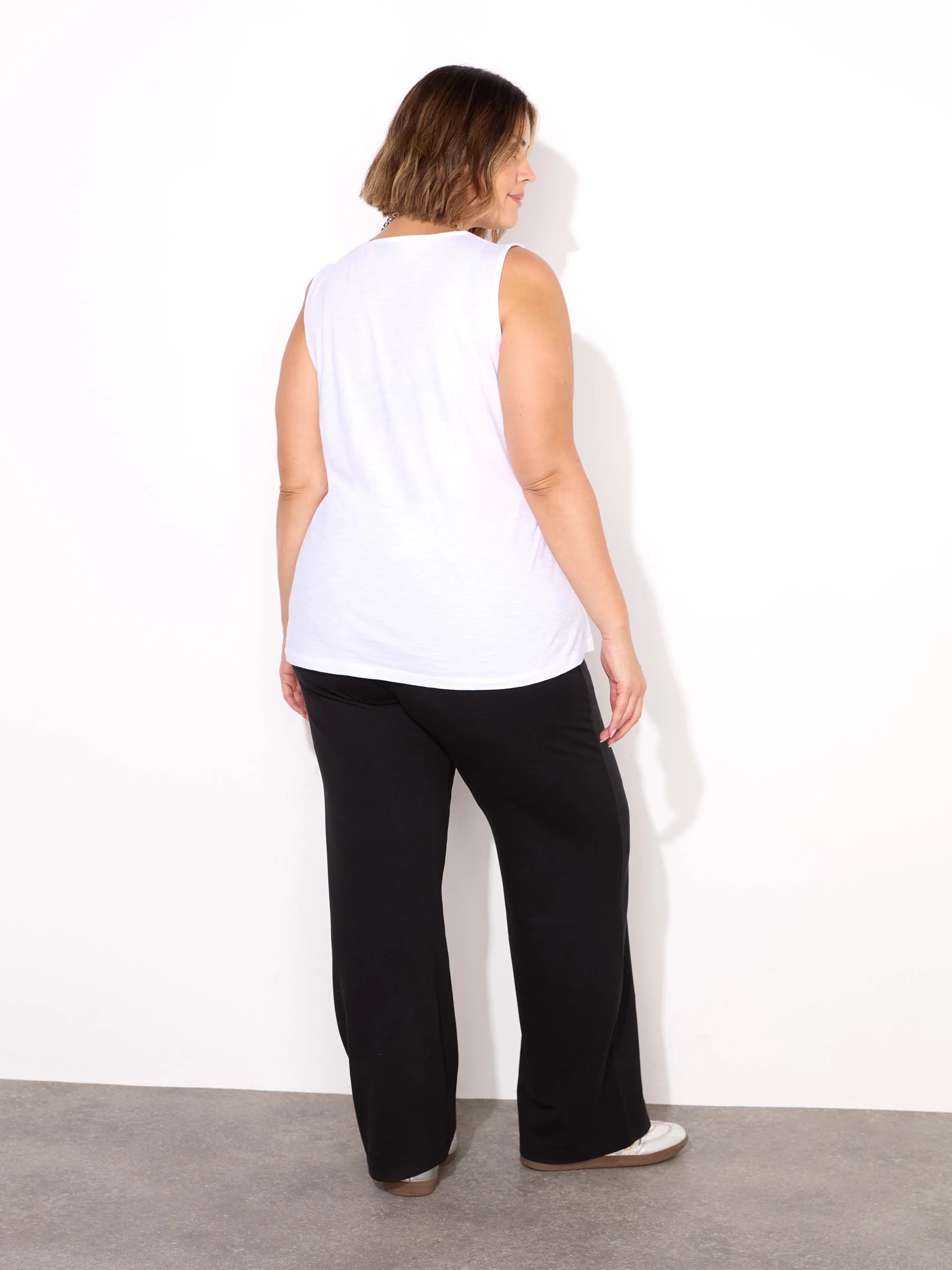 White Cotton Slub V-Neck Vest - Image 3